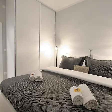 Solaris - Free Parking Mostar