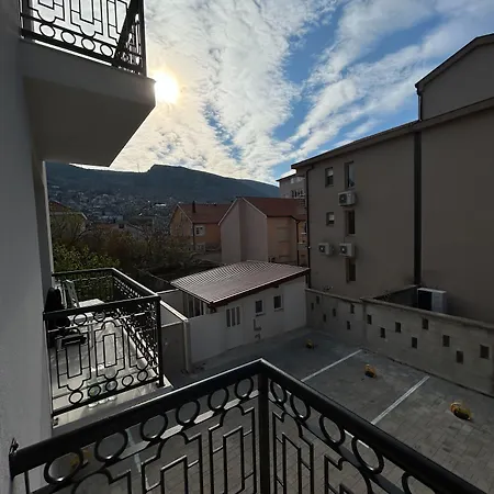 Solaris - Free Parking Mostar