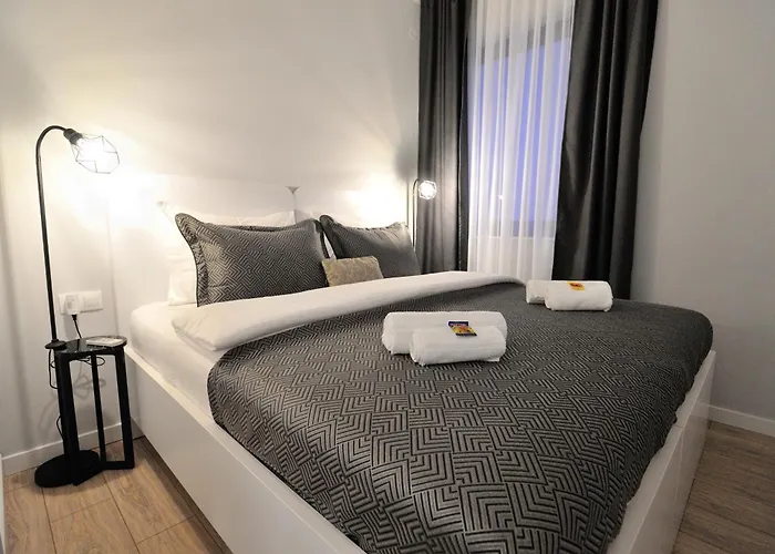 Solaris - Free Parking *